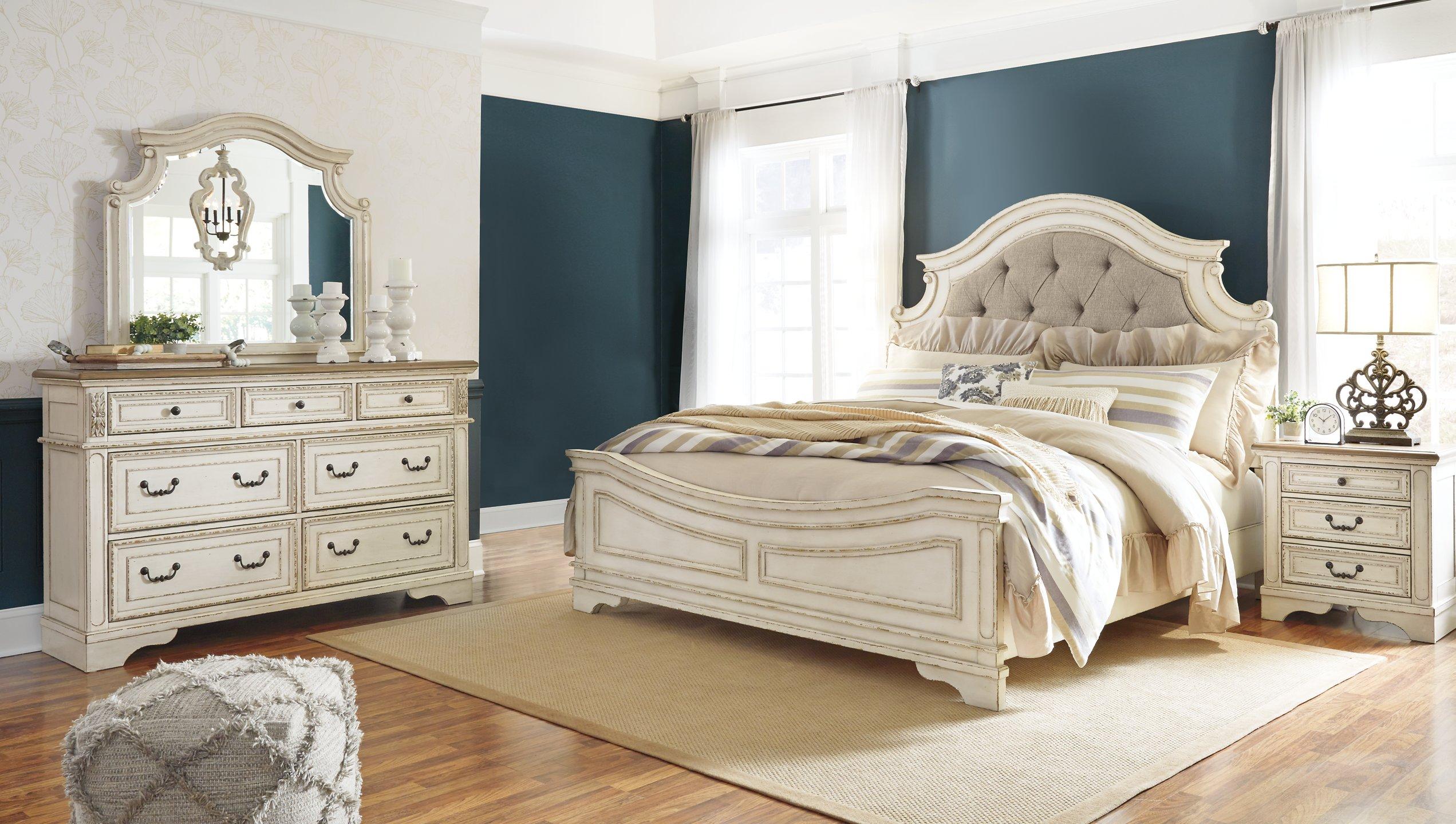 Realyn Nightstand - Image 22