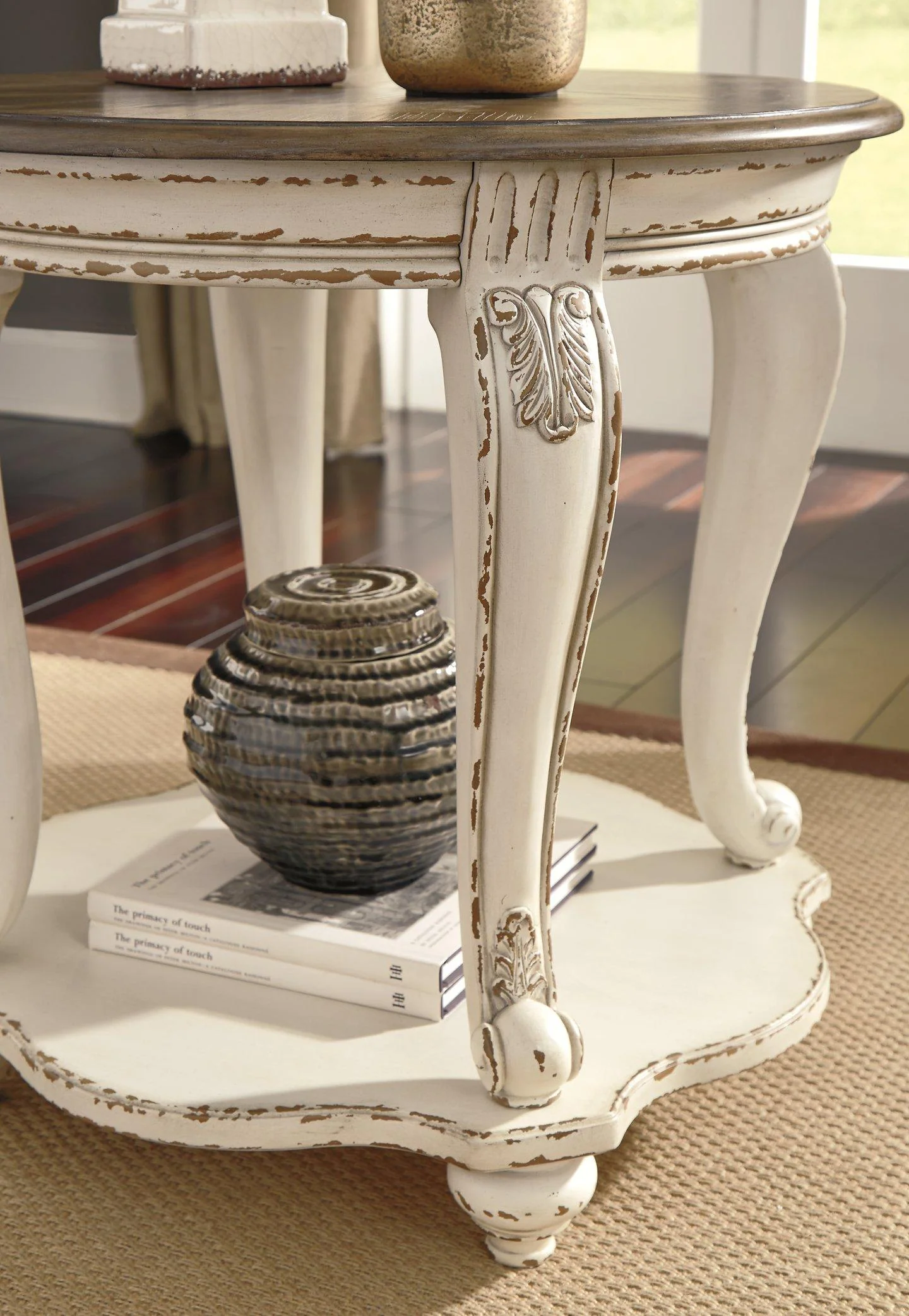 Realyn Occasional Table Set - Image 21