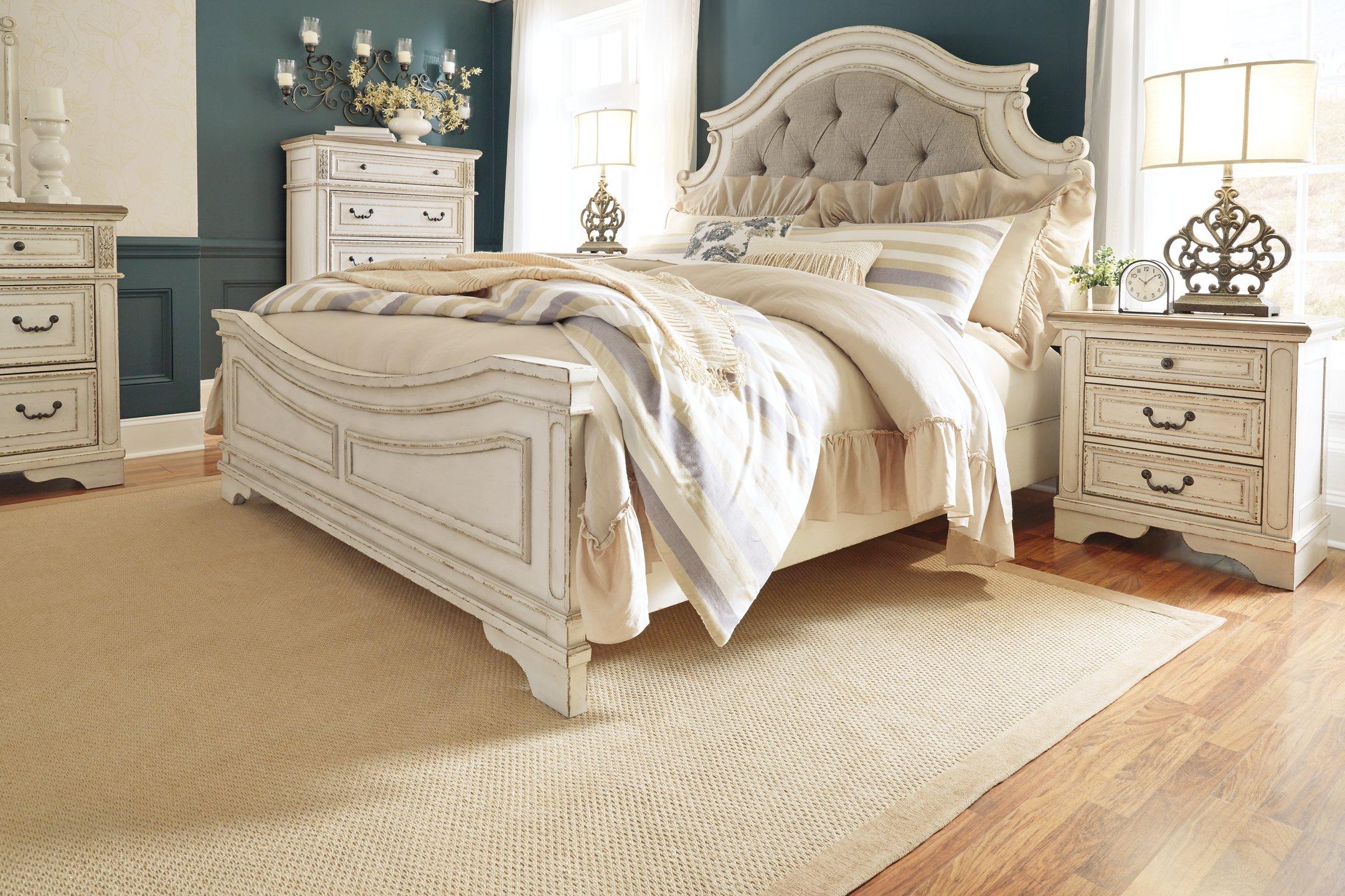 Realyn Upholstered Bed - Image 17
