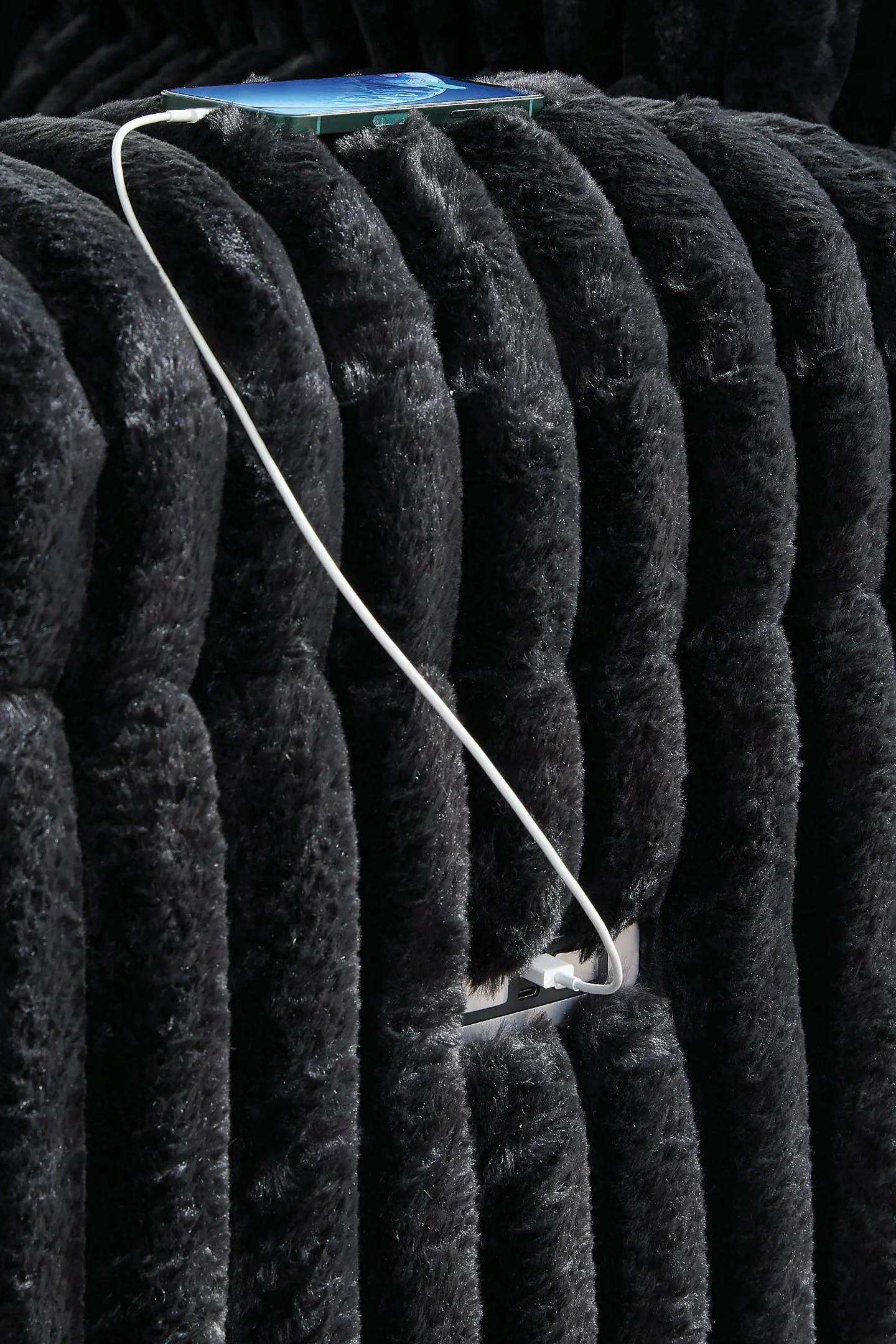 Rhine Falls Power Recliner - Image 7