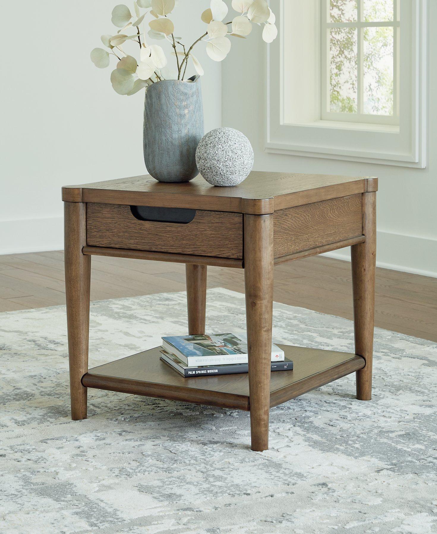 Roanhowe End Table - Image 2