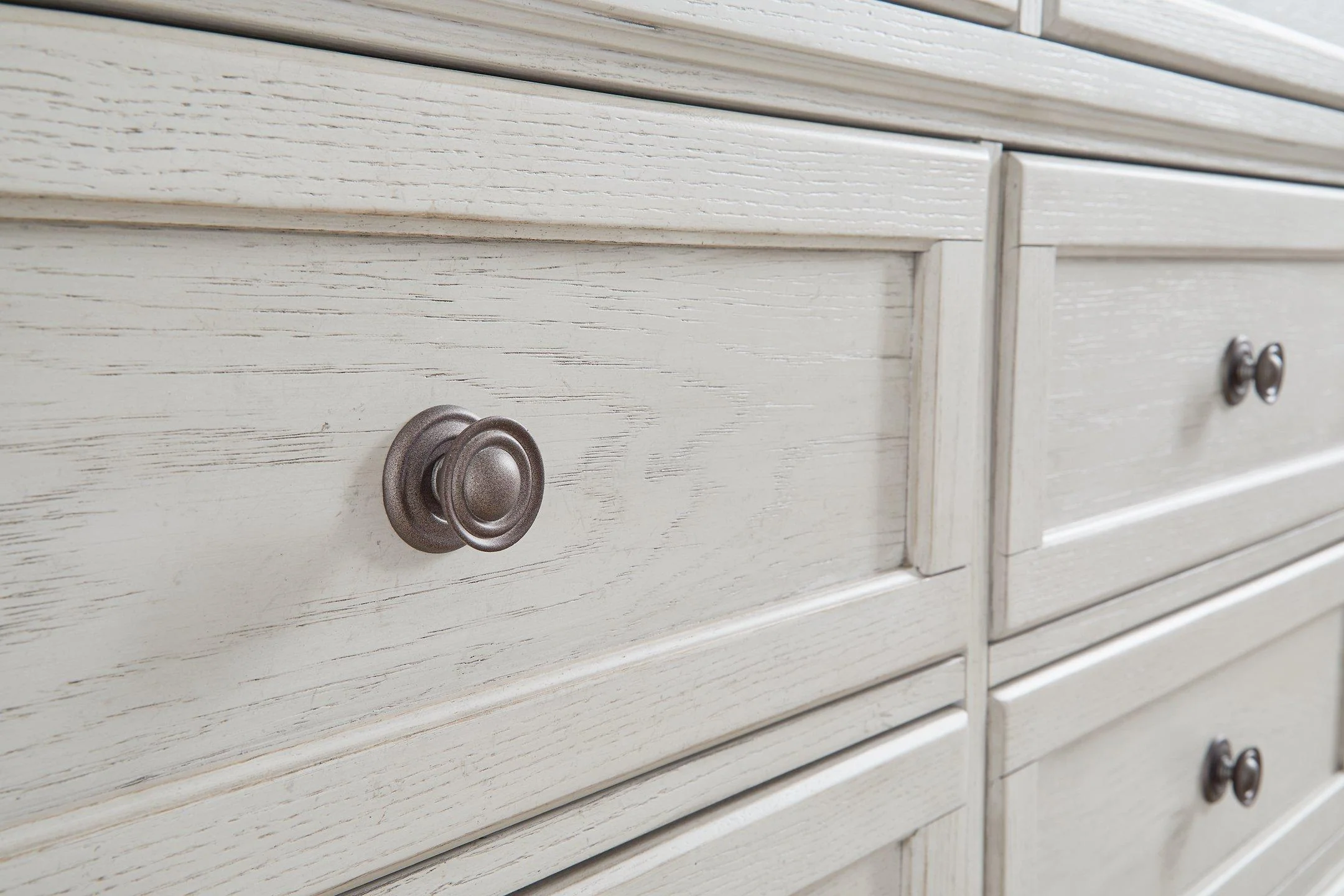 Robbinsdale Youth Dresser - Image 8