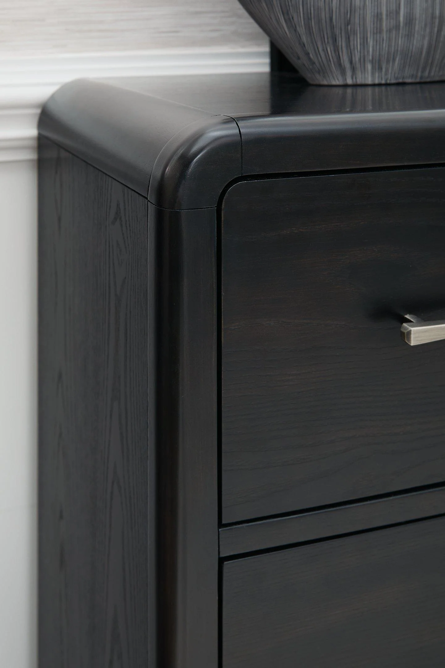 Rowanbeck Dresser - Image 8