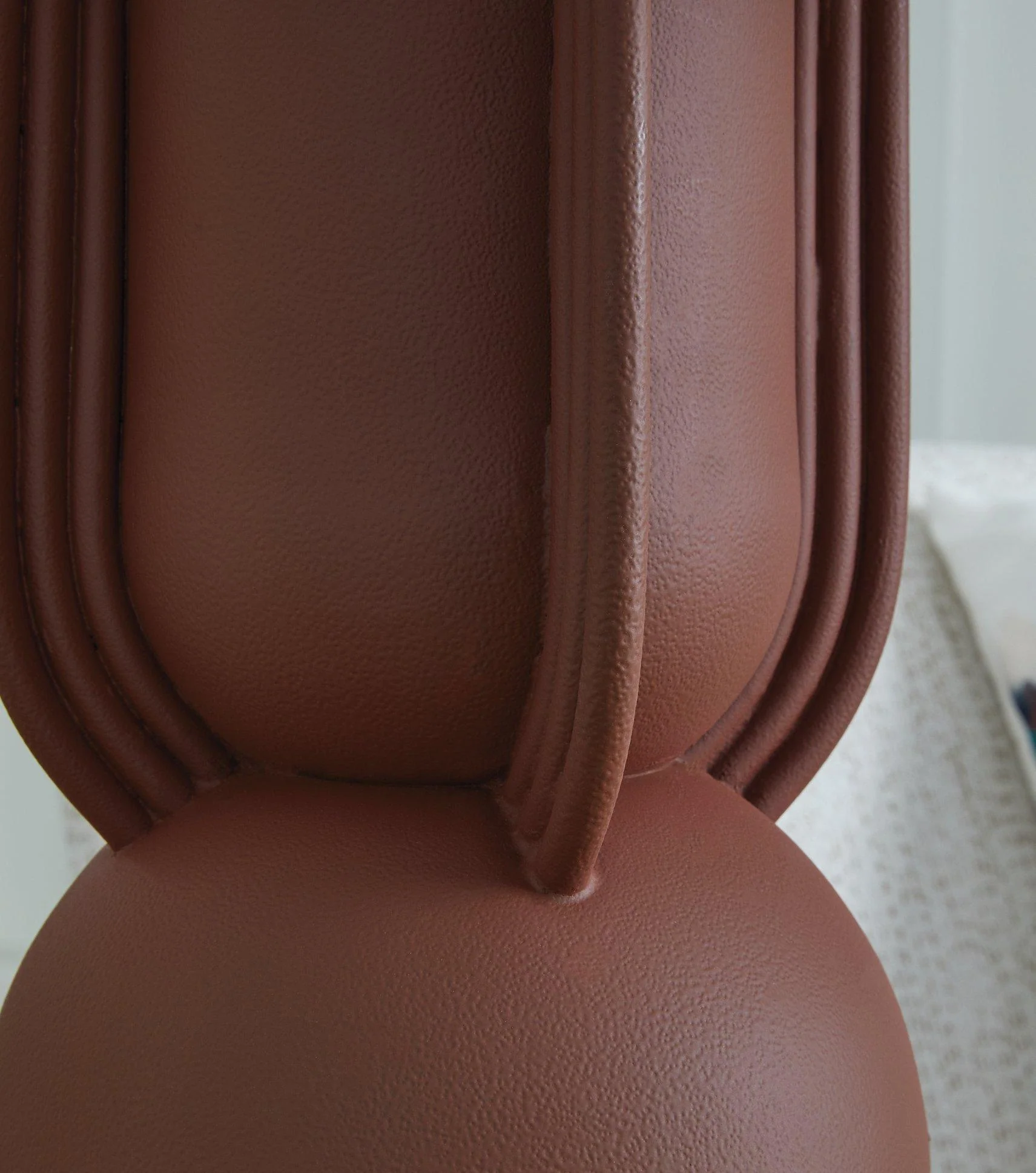 Rowandale Table Lamp - Image 4