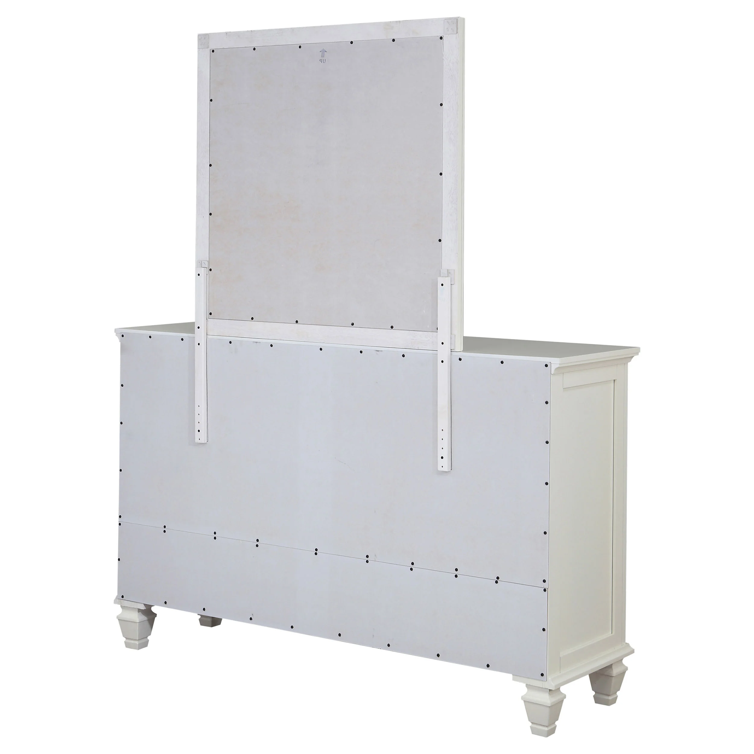 Sandy Beach Dresser with Mirror - Image 8