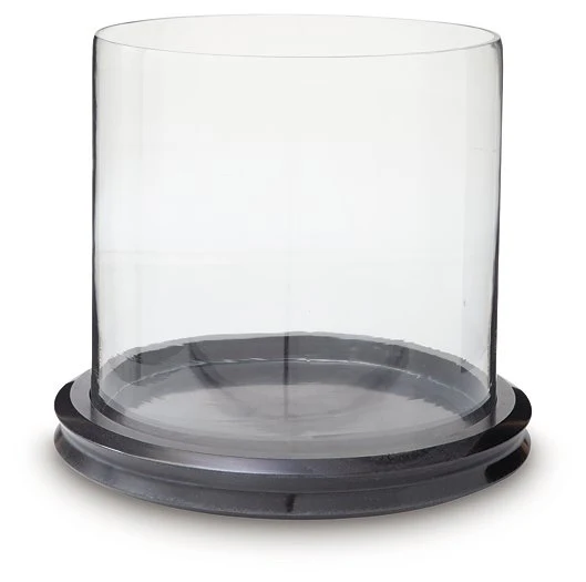 Saskia Candle Holder