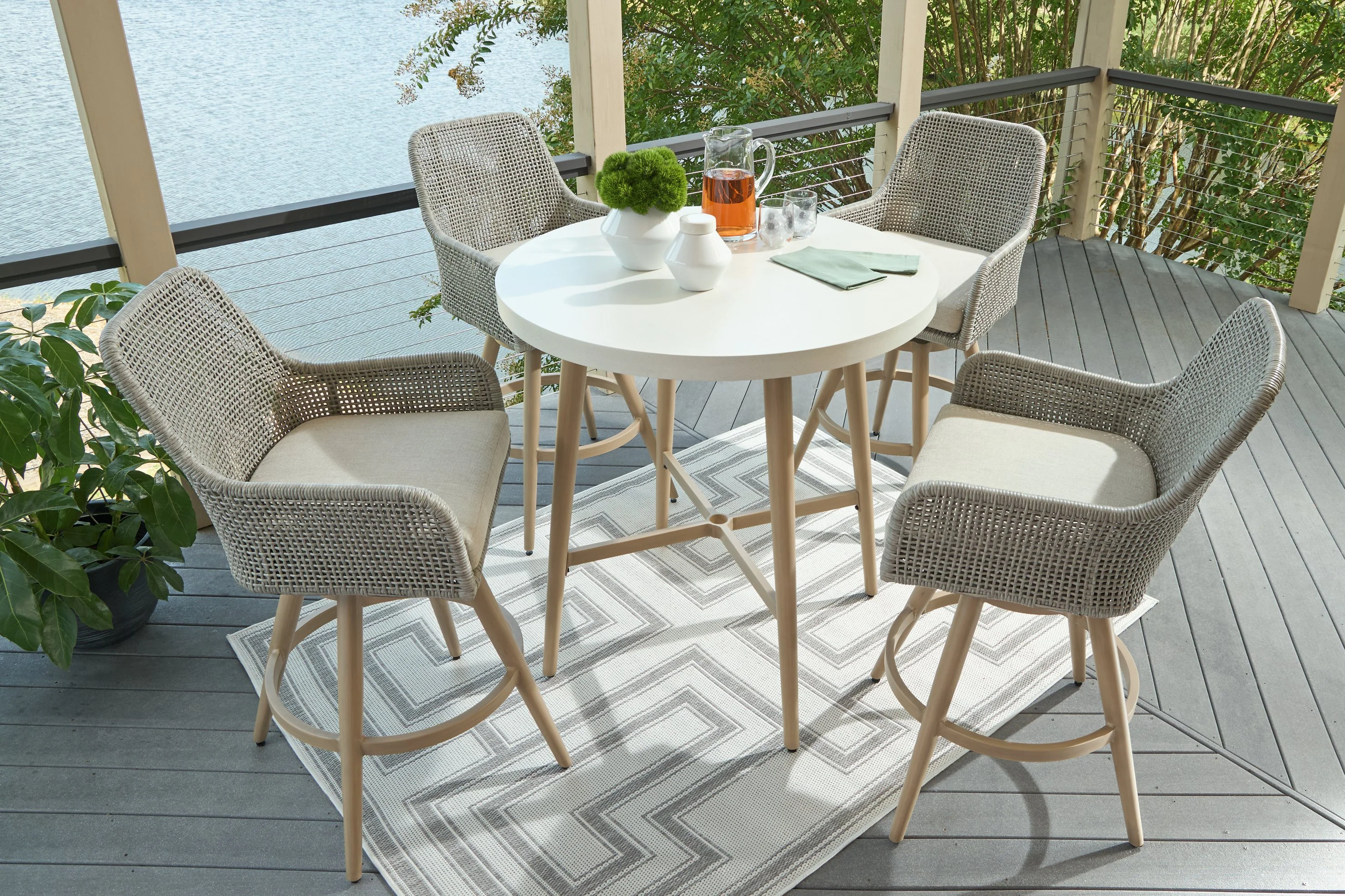 Seton Creek Outdoor Dining Package - Image 12