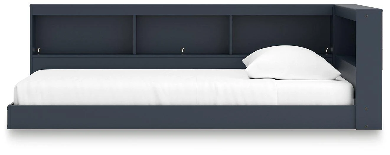 Simmenfort Bed - Image 23