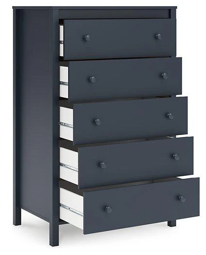 Simmenfort Chest of Drawers - Image 6