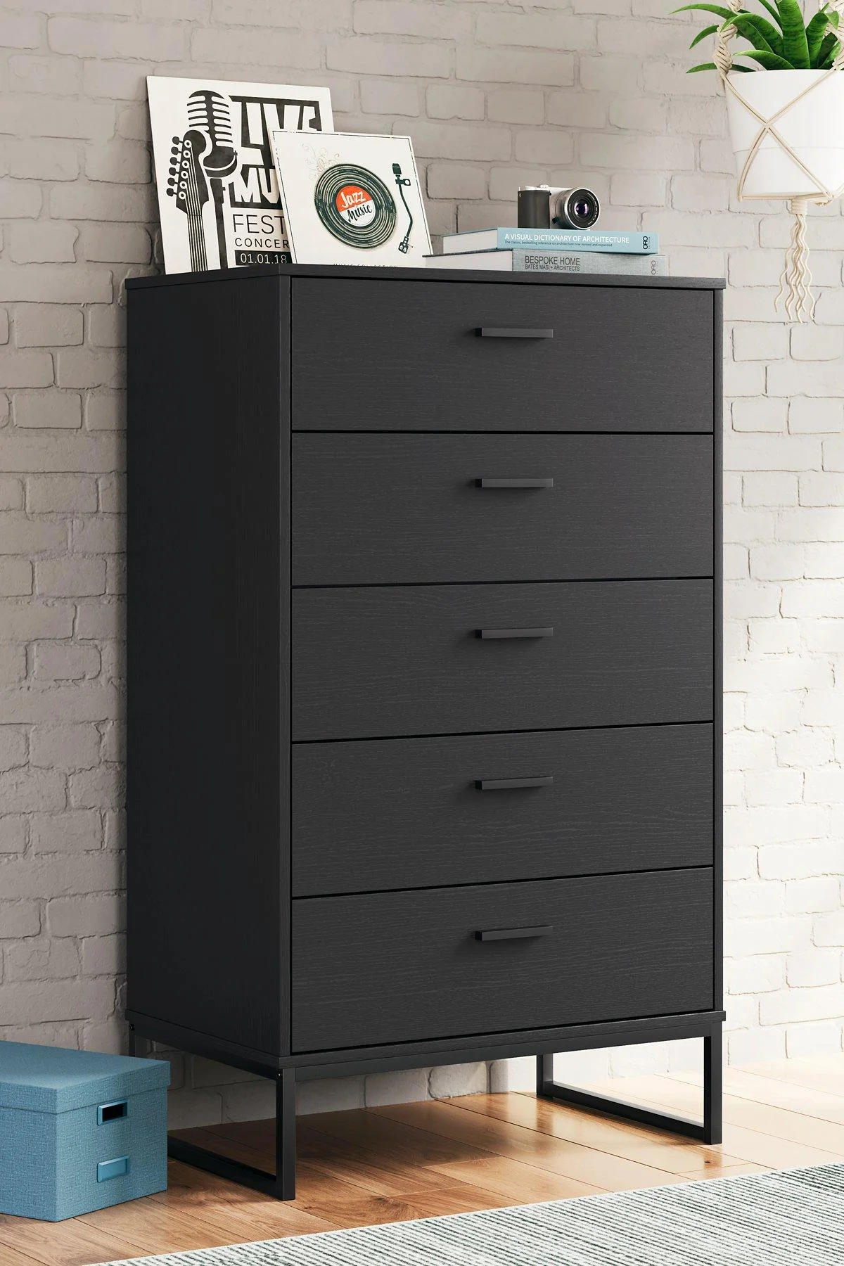 Socalle Chest of Drawers - Image 2