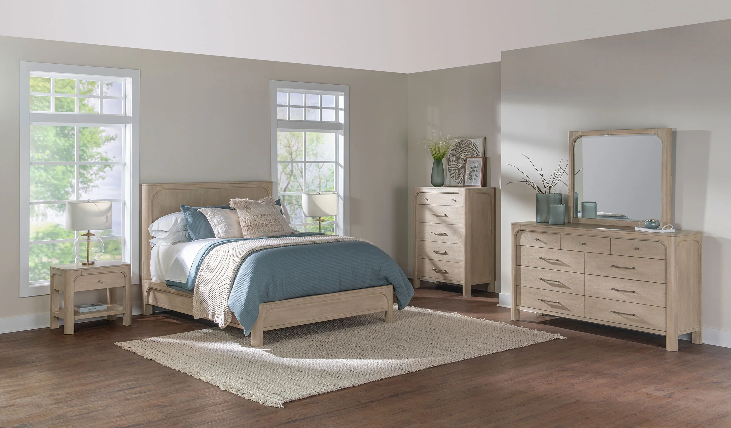 Solano Panel Platform Bed - Image 10