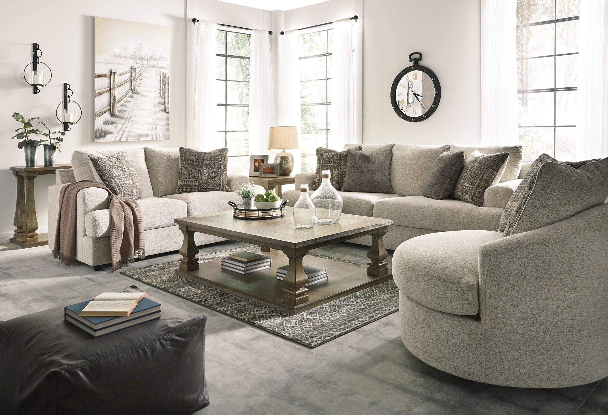 Soletren Living Room Set - Image 2