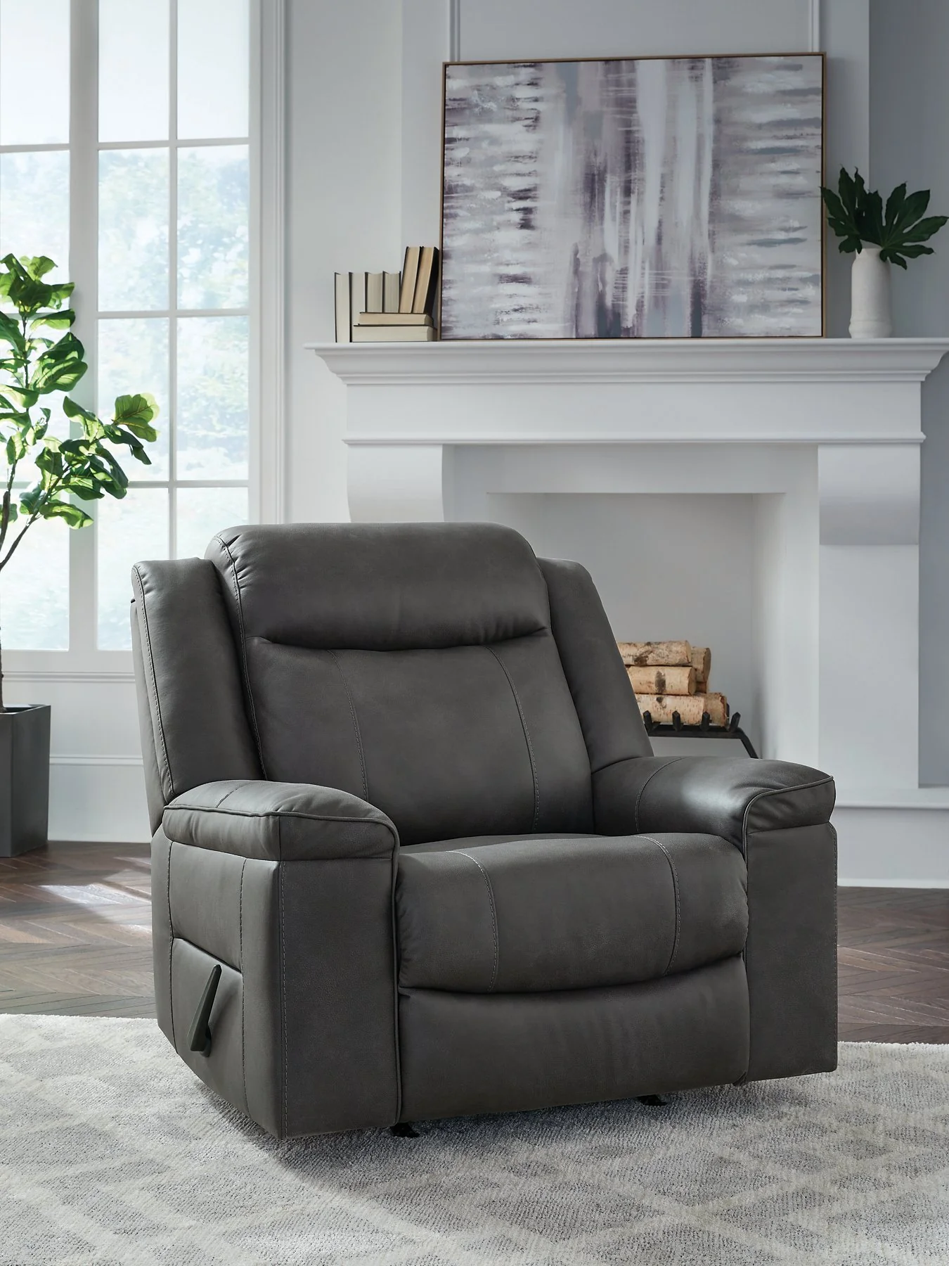 Status Check Recliner - Image 11