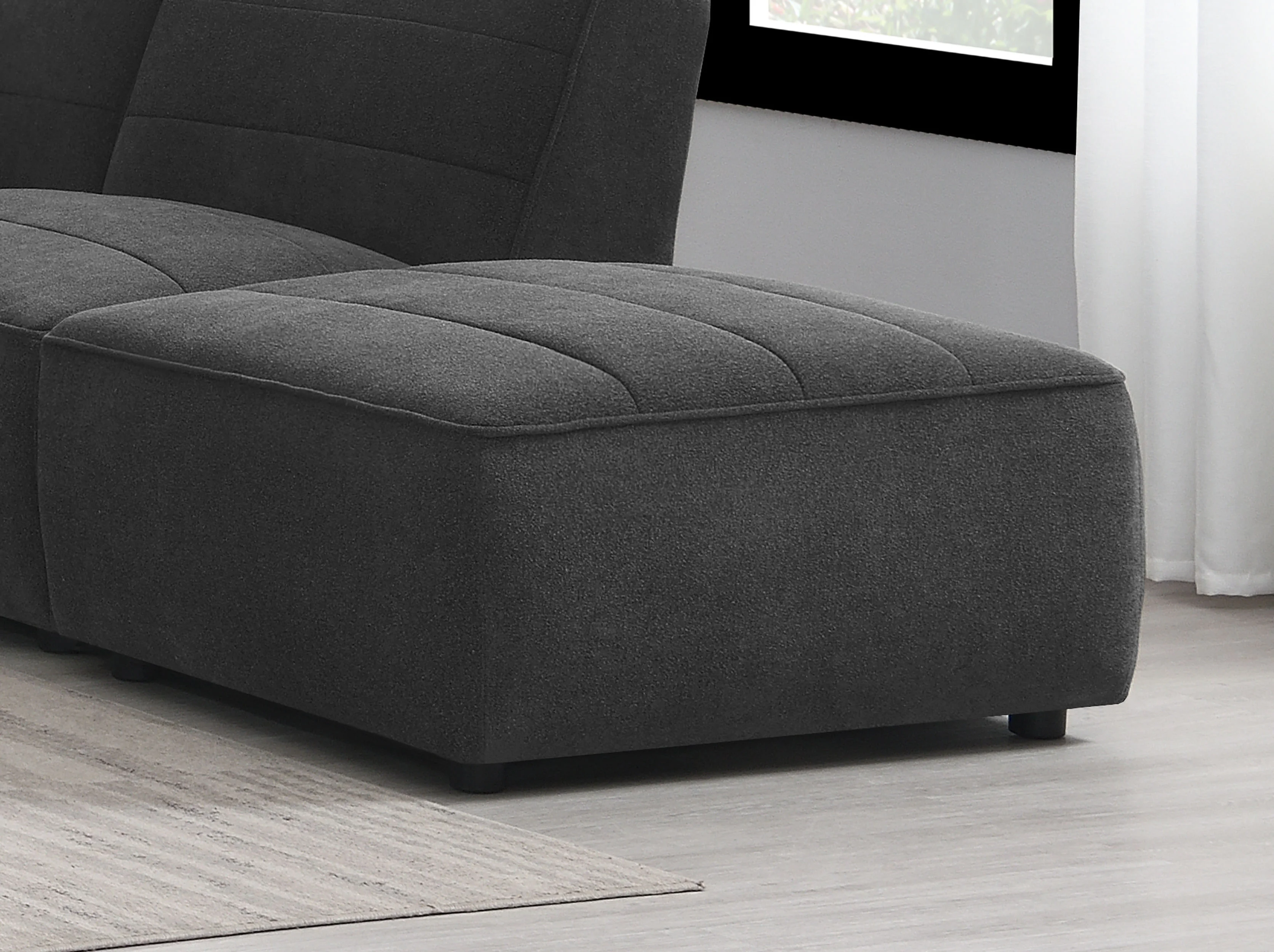 Sunny Ottoman - Image 9