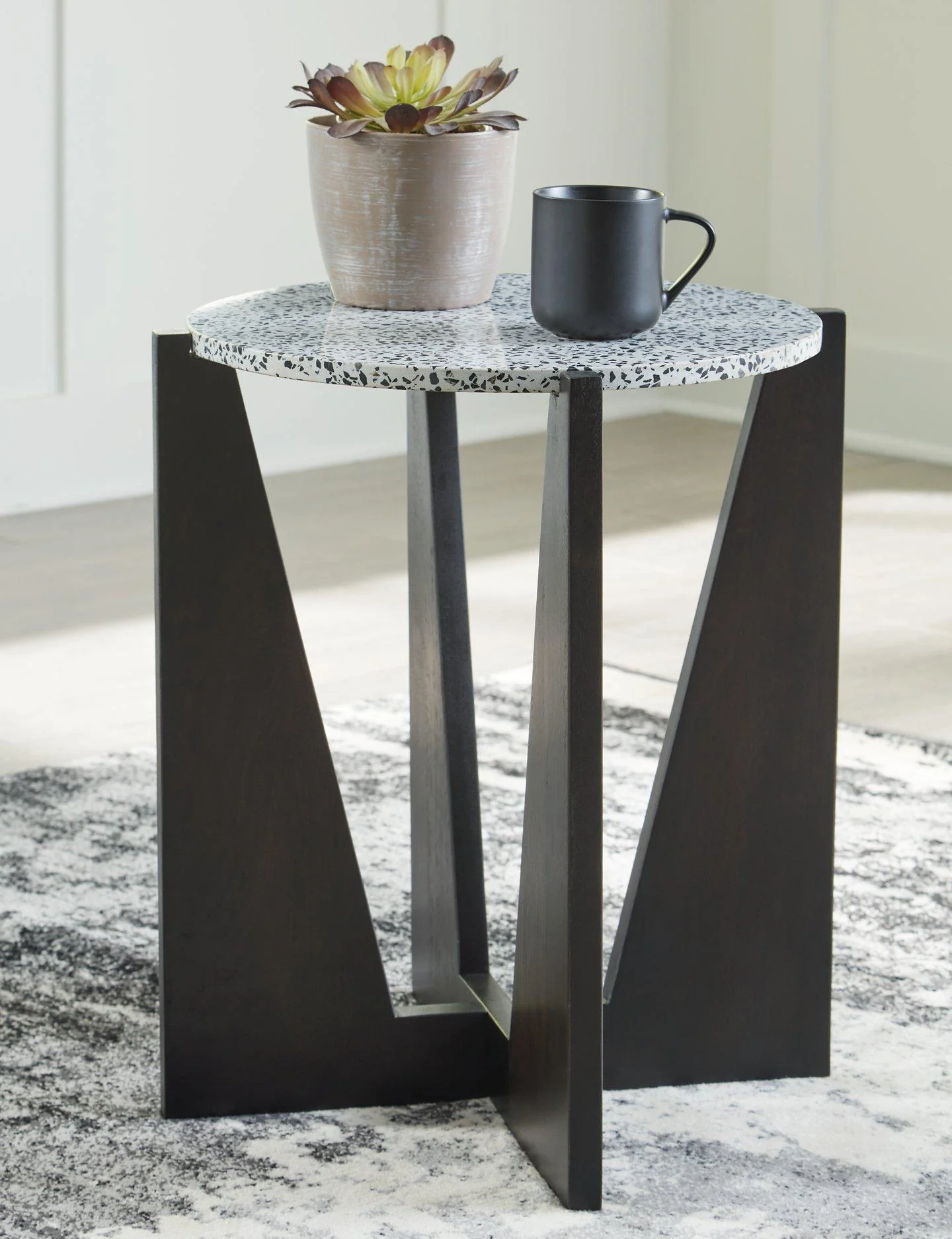 Tellrich Accent Table - Image 2
