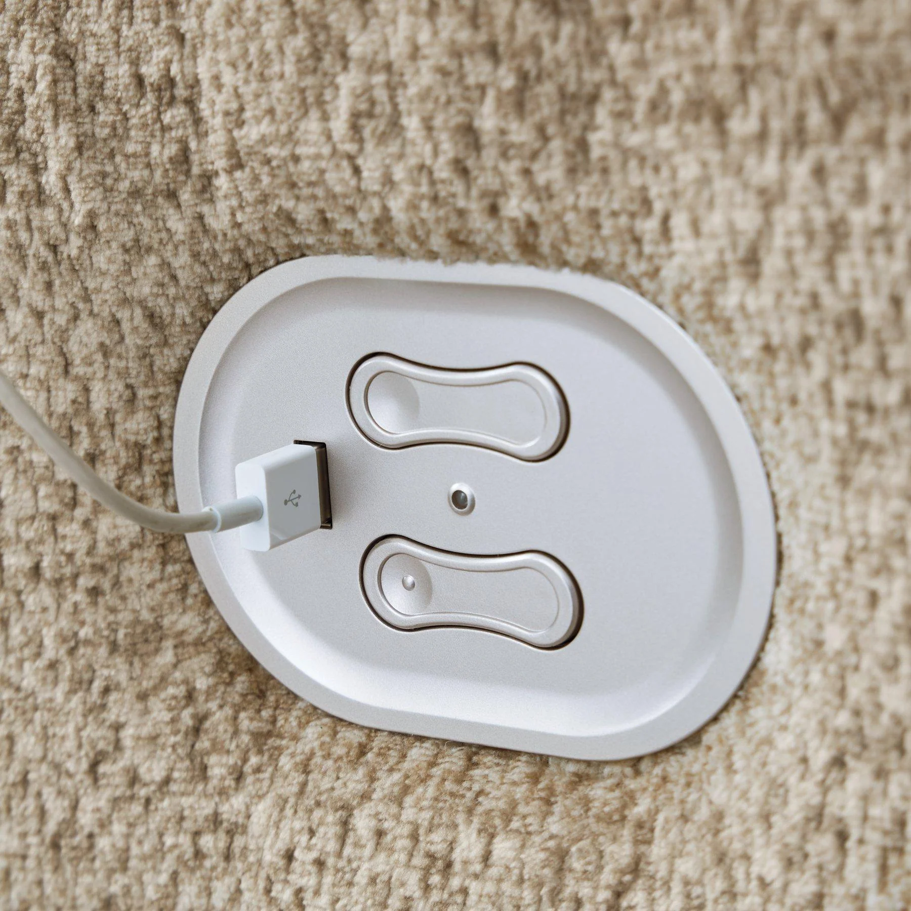 Tip-Off Power Reclining Loveseat - Image 13