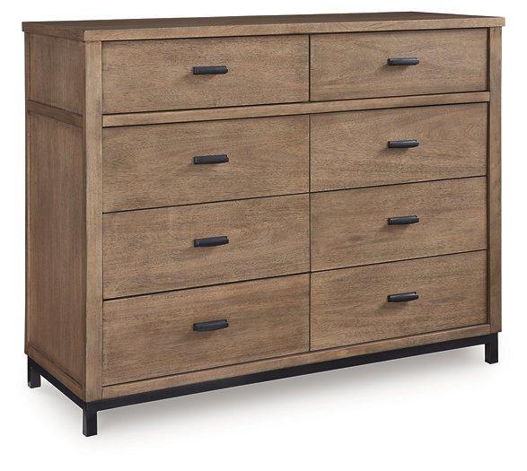 Tomtyn Dresser and Mirror - Image 4