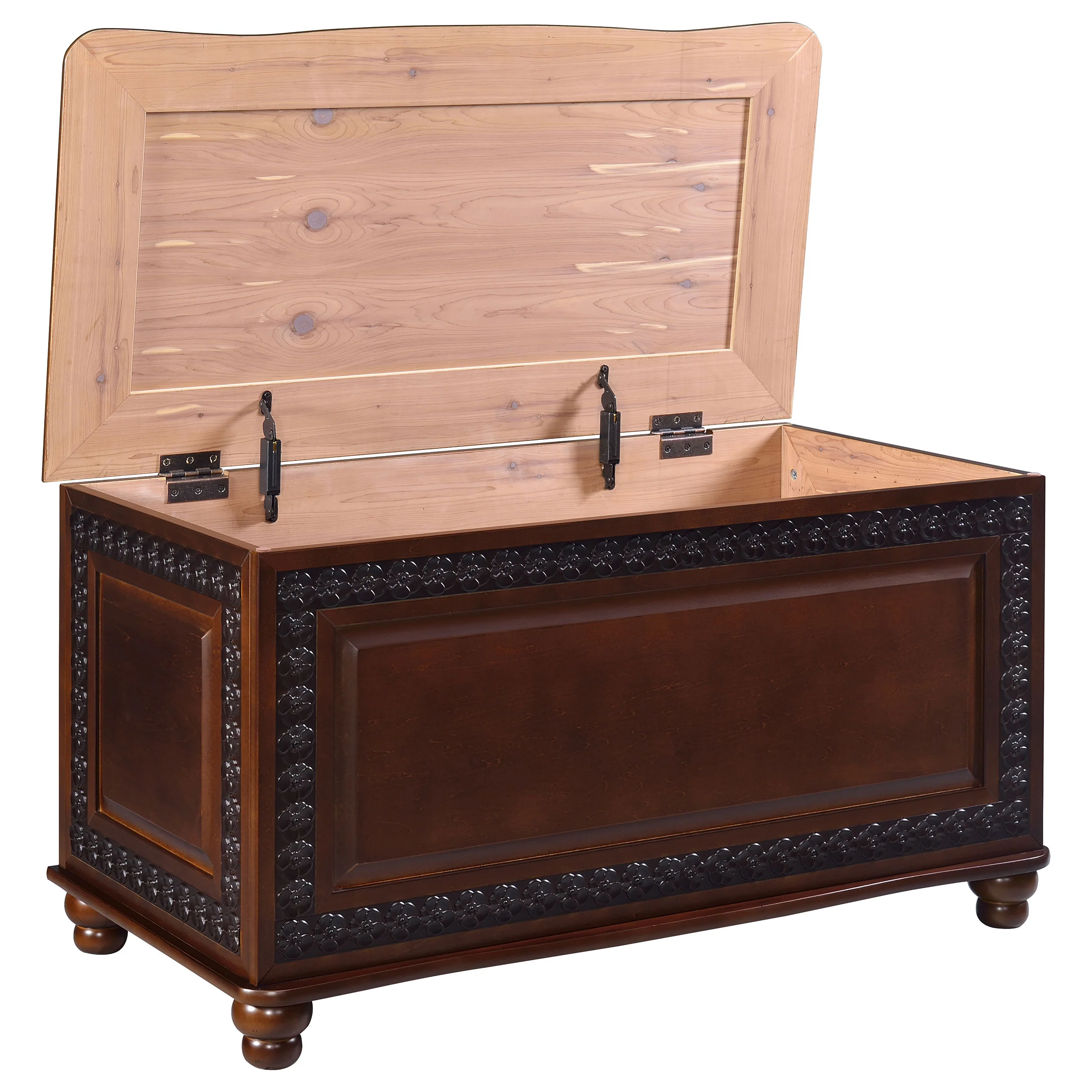 Finlay Cedar Chest - Image 3