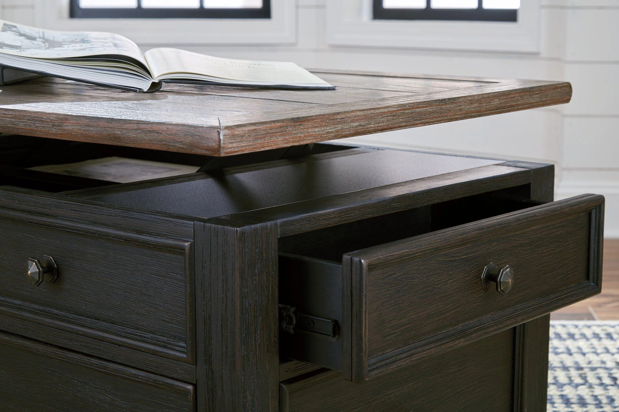 Tyler Creek Coffee Table with Lift Top - Image 12