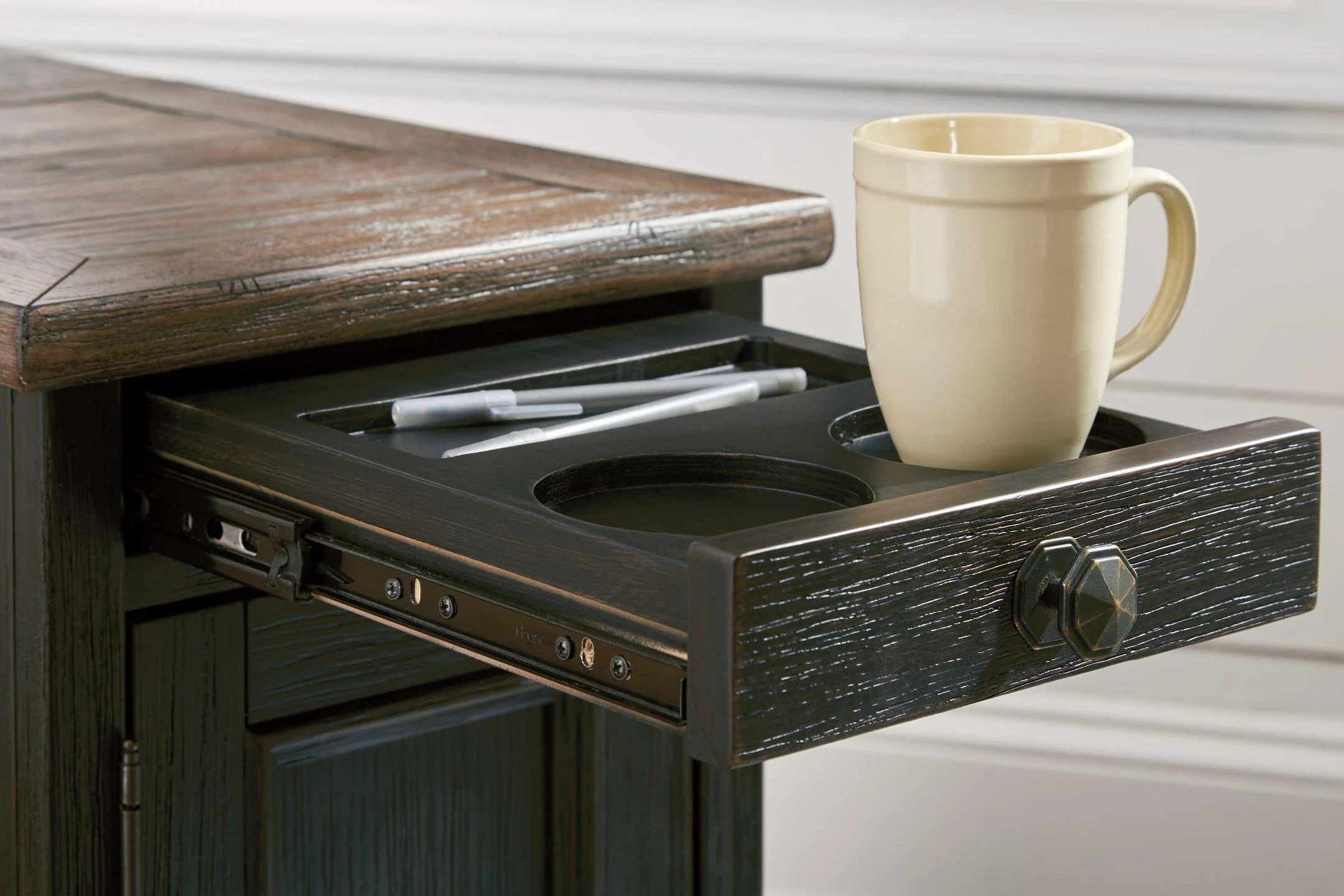 Tyler Creek Occasional Table Set - Image 13