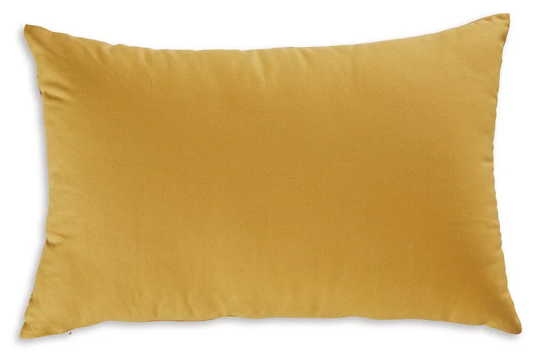 Varness Pillow - Image 4