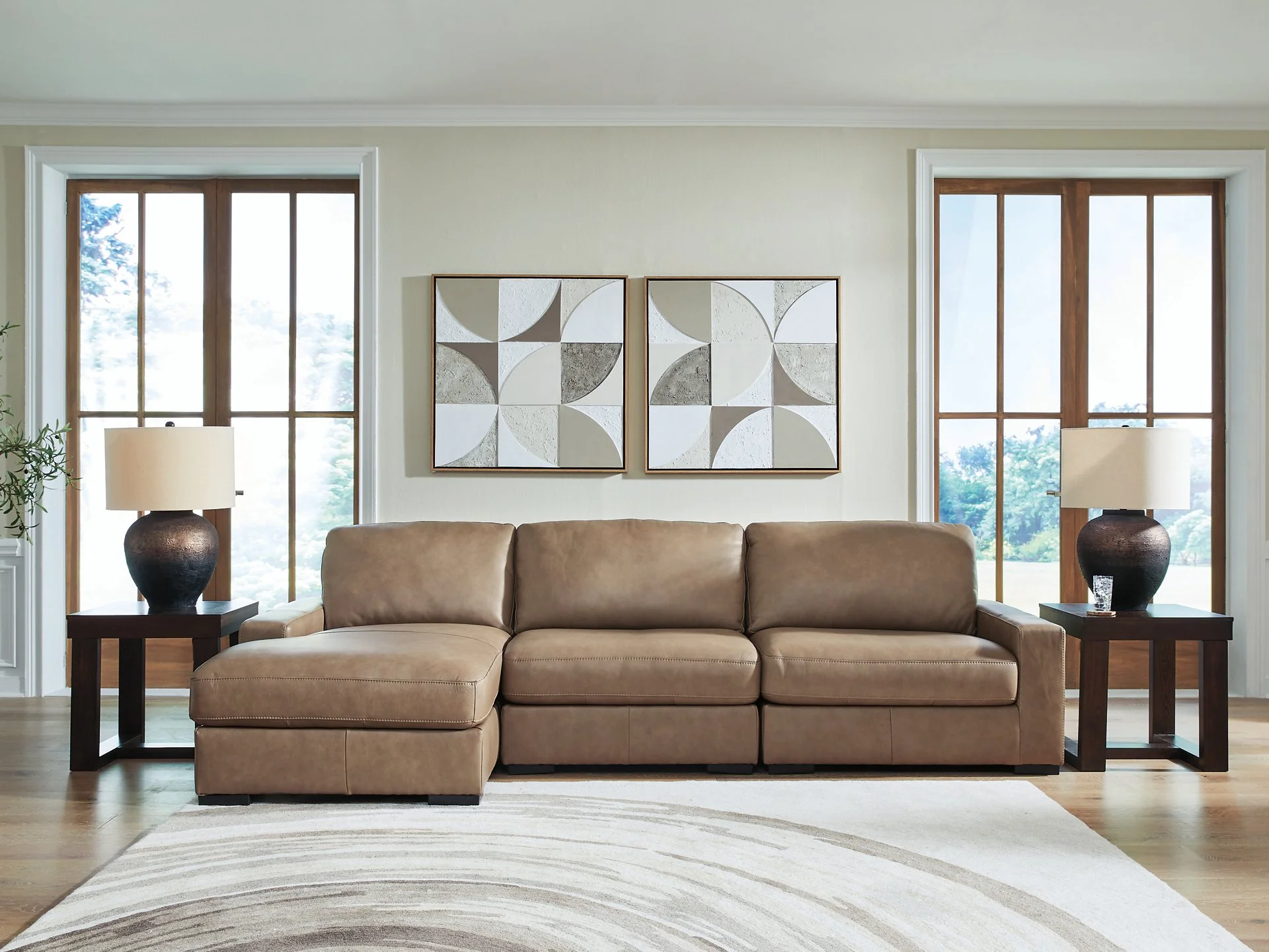 Veronella Sectional with Chaise - Image 2