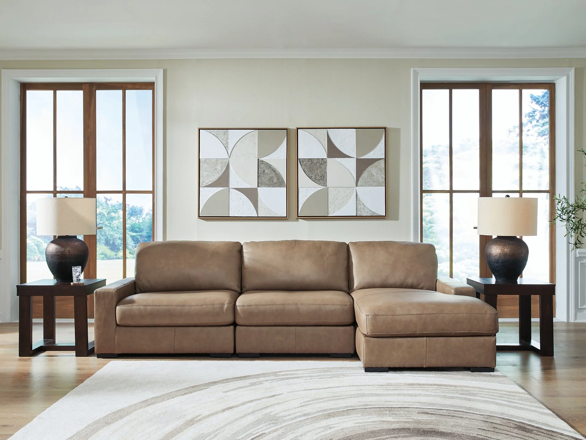 Veronella Sectional with Chaise - Image 8