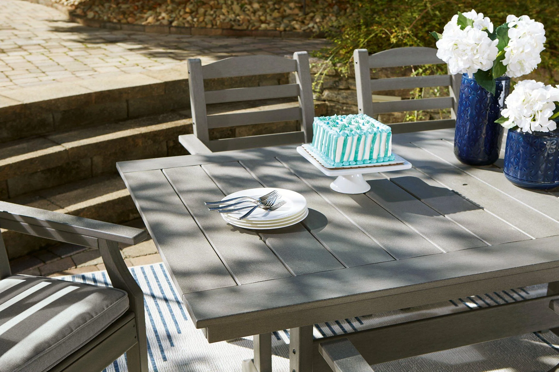 Visola Outdoor Dining Table with 6 Chairs - Image 10