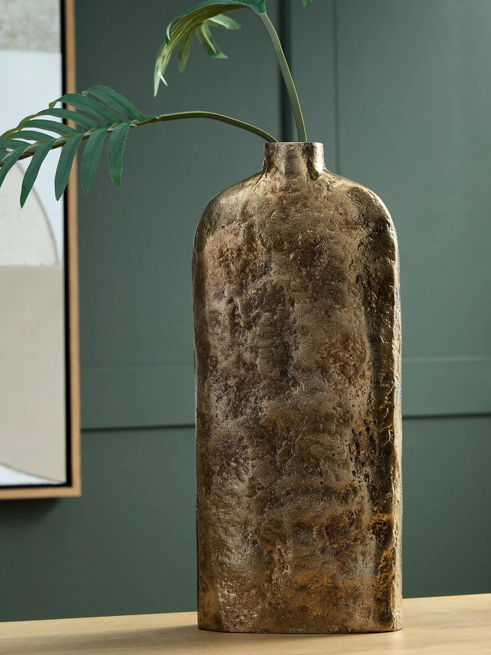 Wallmond Vase - Image 2