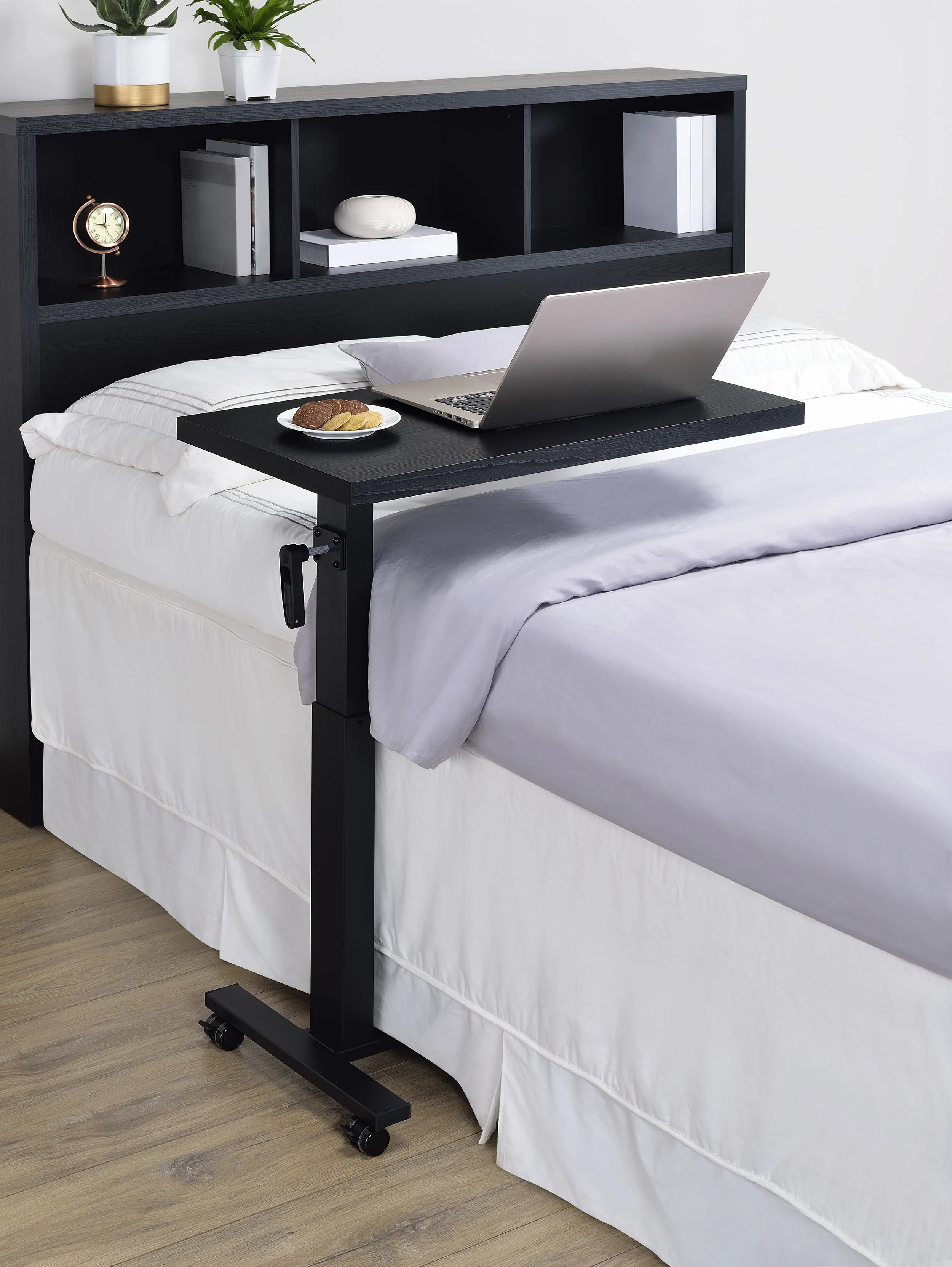 Westpark Bed C-Table - Image 32