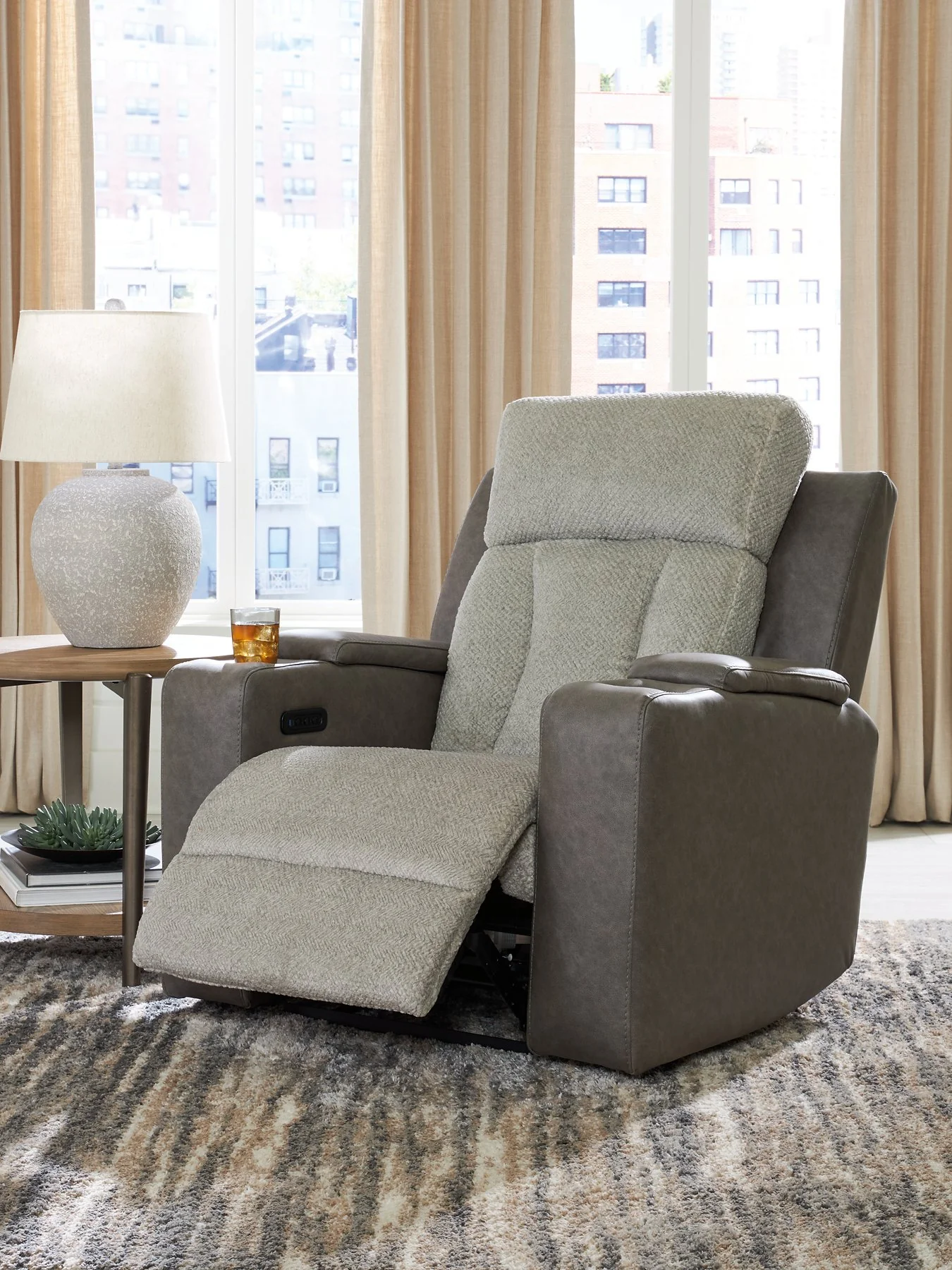 WhipLash Power Recliner - Image 6