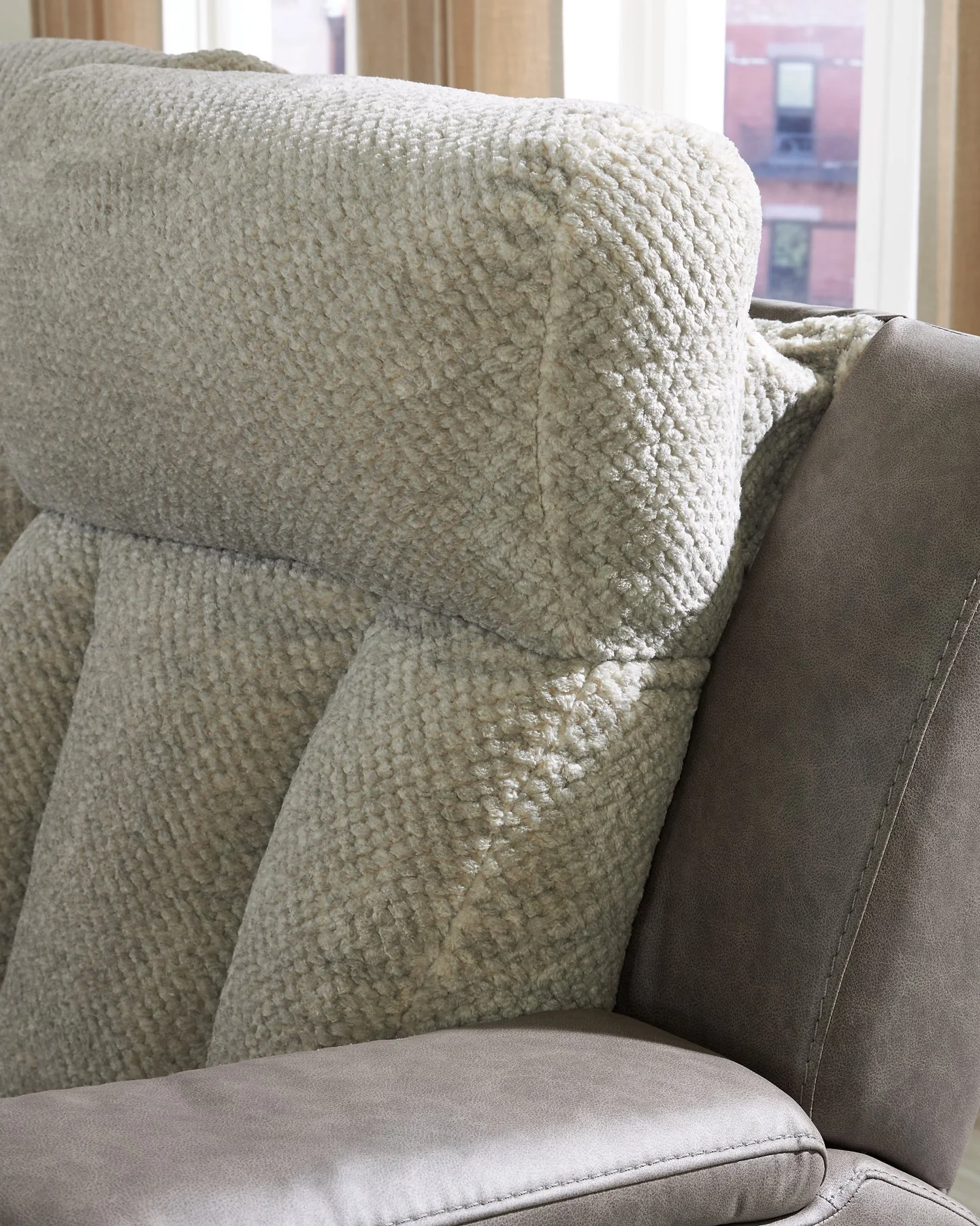 WhipLash Power Recliner - Image 7