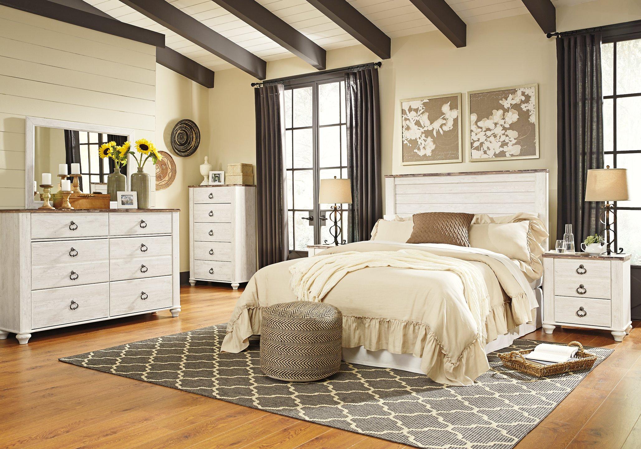Willowton Chest of Drawers - Image 7