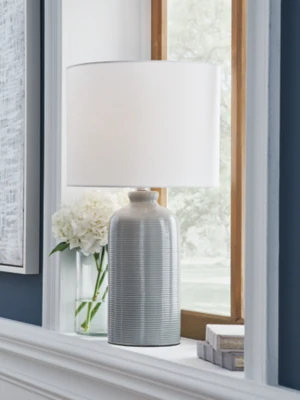 Wimlow Table Lamp - Image 2