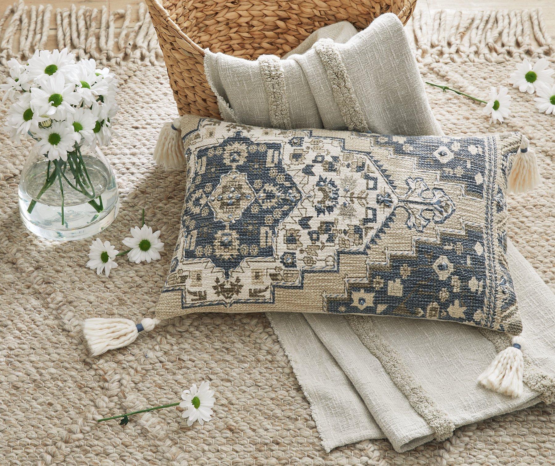 Winbury Pillow - Image 2