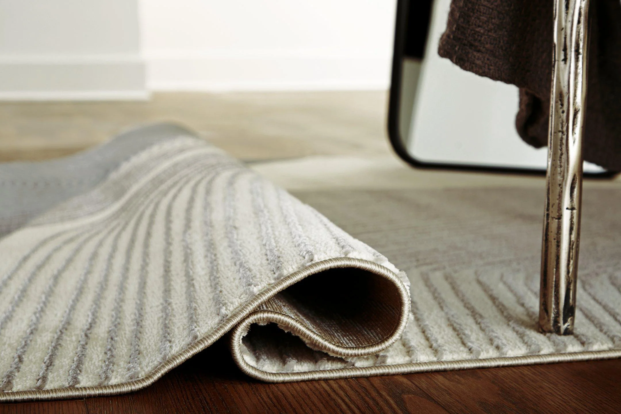 Winderburg Rug - Image 5