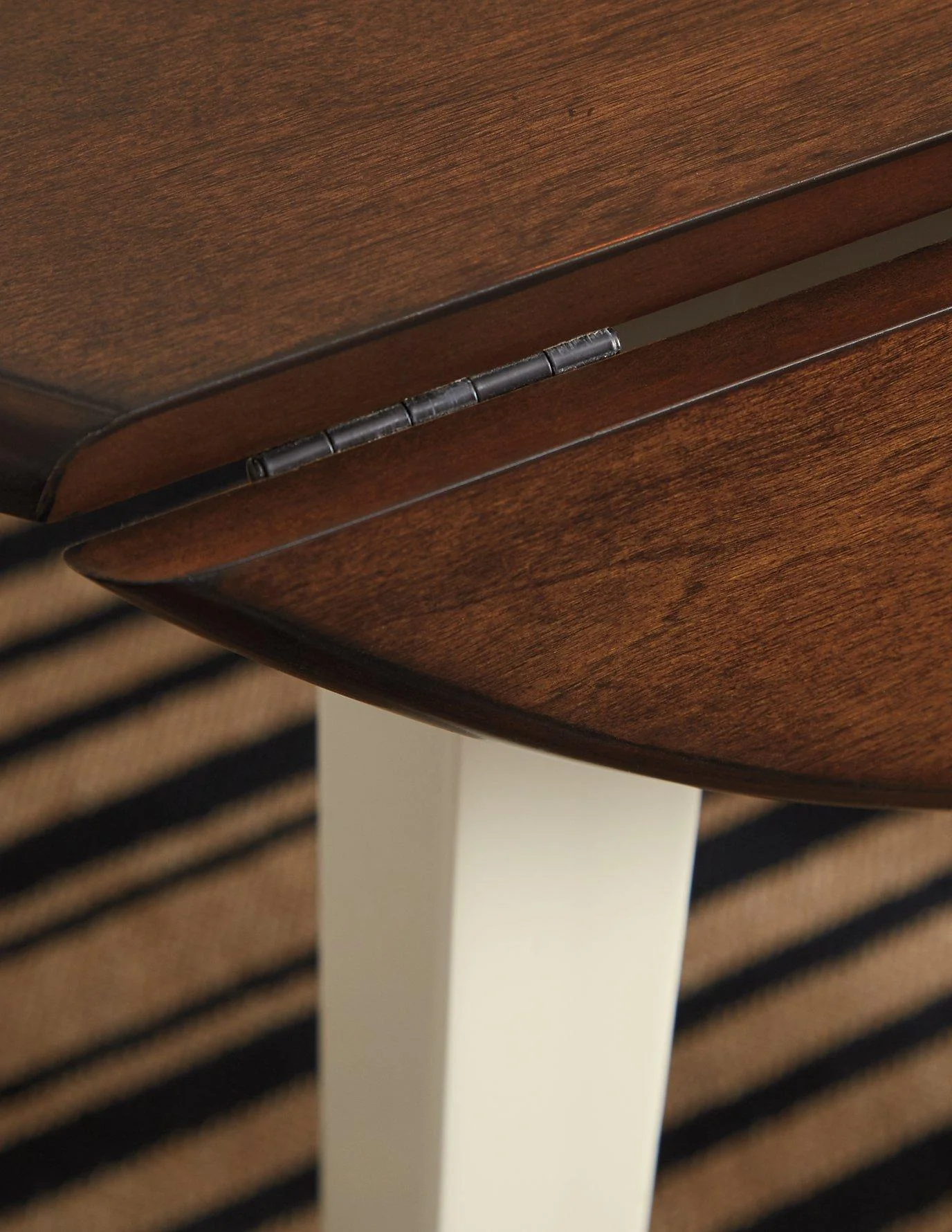 Woodanville Dining Drop Leaf Table - Image 7