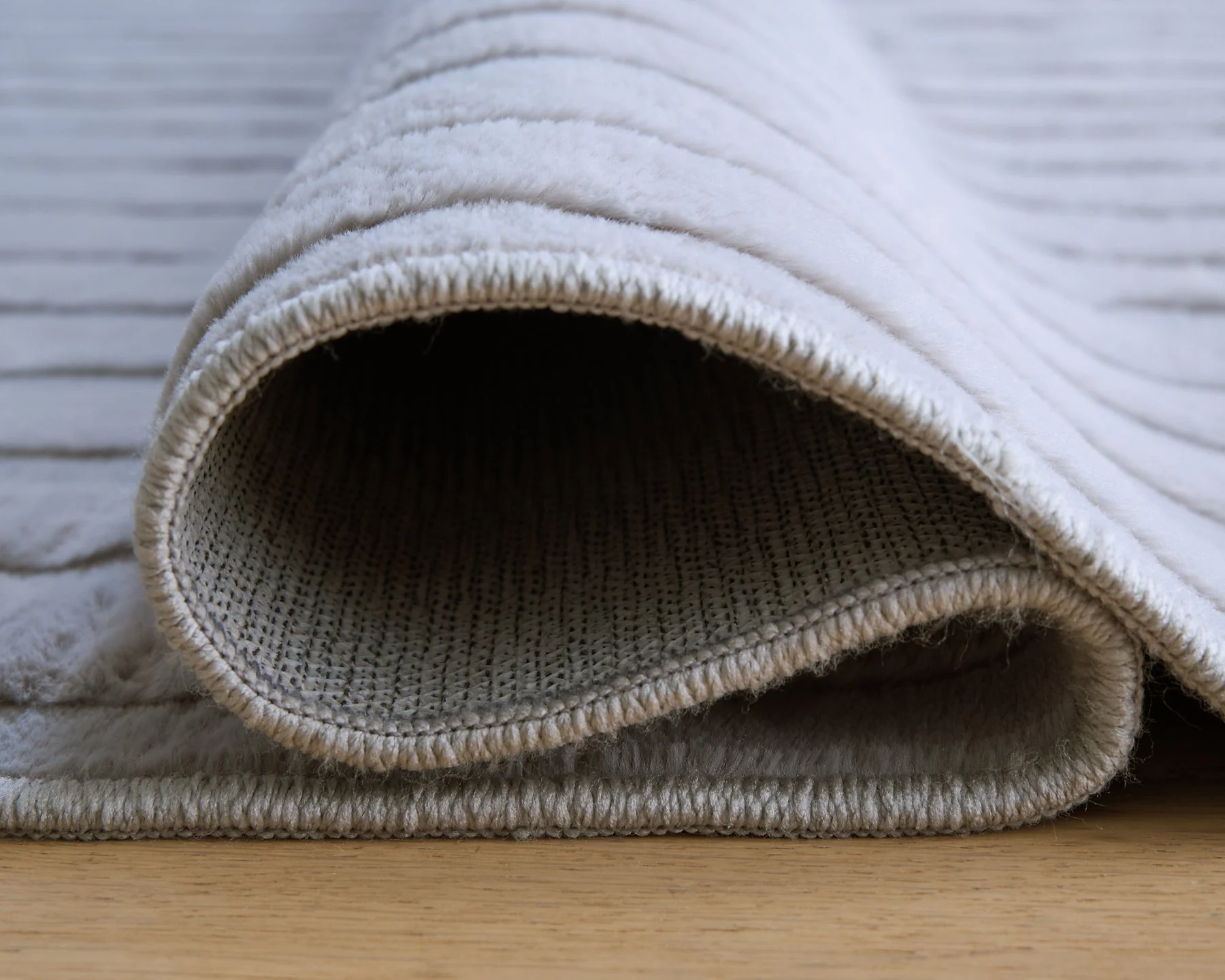 Worthley Washable Area Rug - Image 4