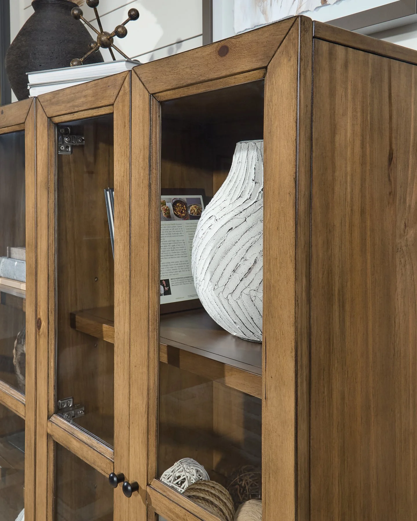 Wrenridge Accent Cabinet - Image 6