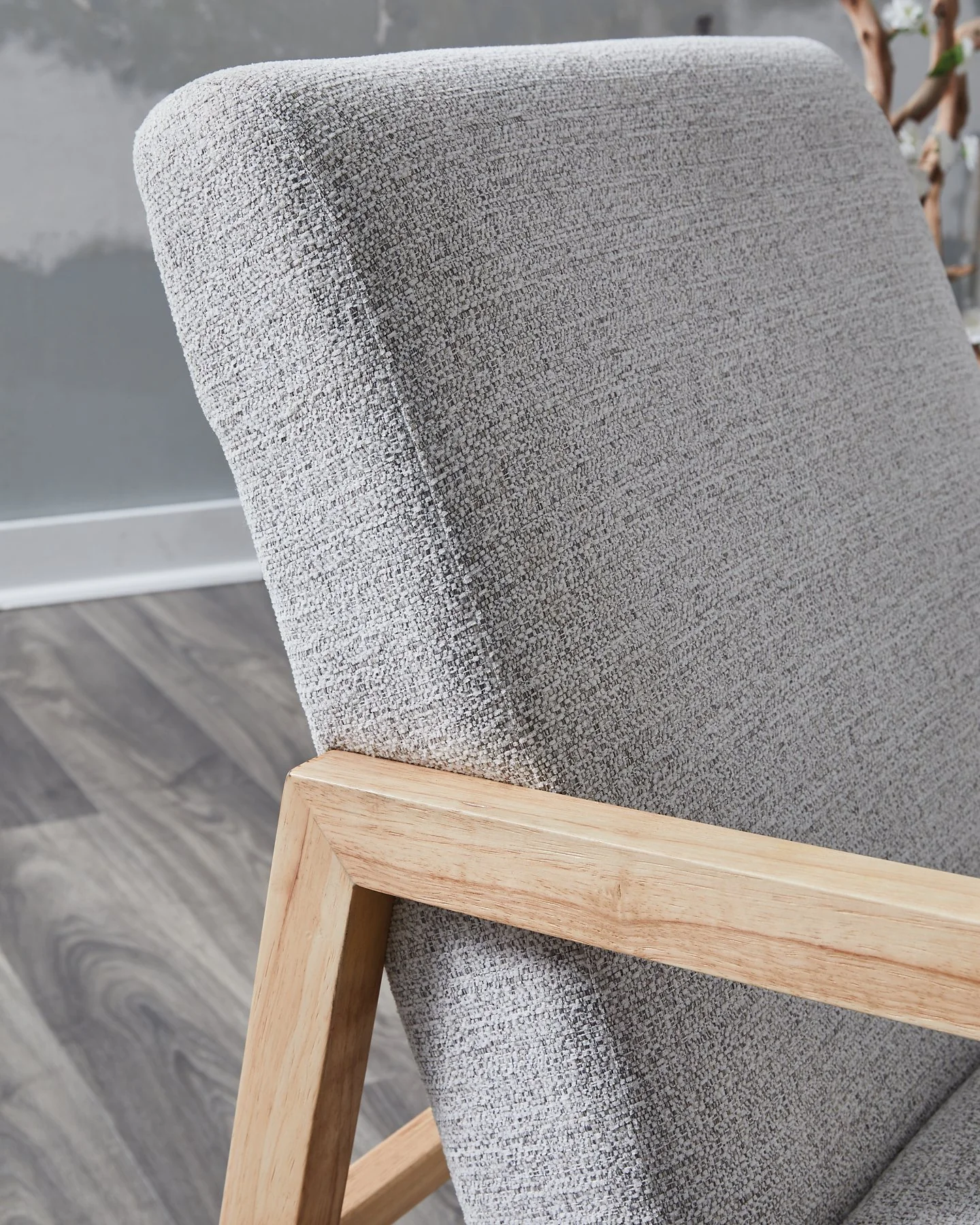 Wychworth Accent Chair - Image 6