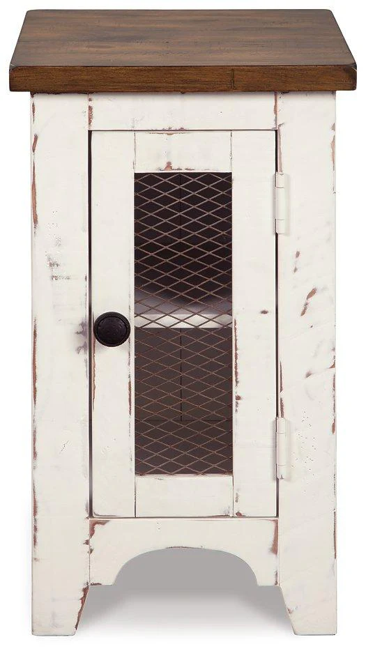Wystfield Chairside End Table - Image 6